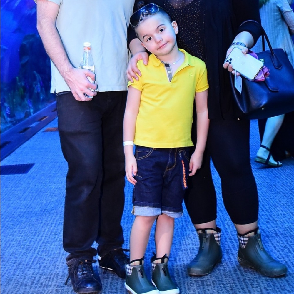 Burberry Children Yellow Polo 👕 - Picture 7 of 8